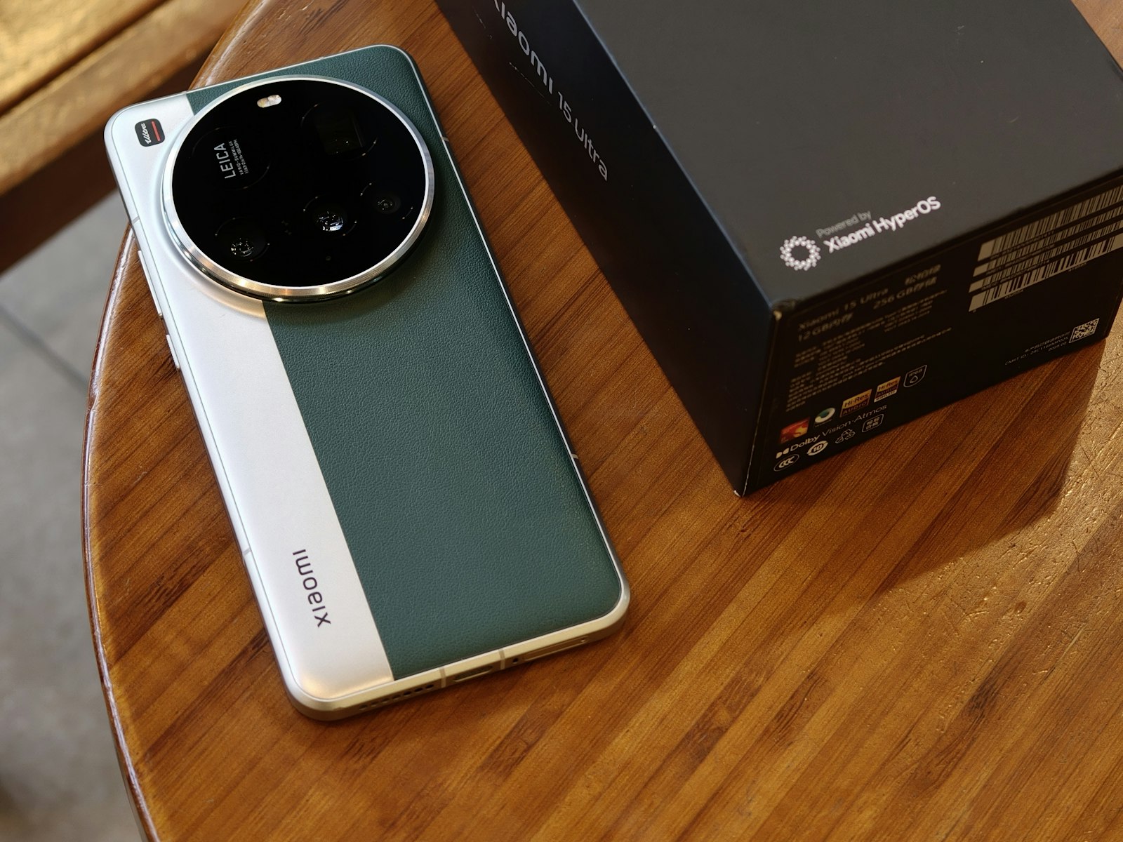 Xiaomi original com a caixa lacrada e selo HyperOS: como saber se o seu Xiaomi é original